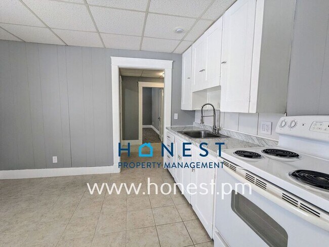 Photo - 73 Kennedy Memorial Dr Unit 4