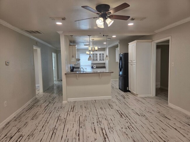 Photo - 3807 Sailfish Ln