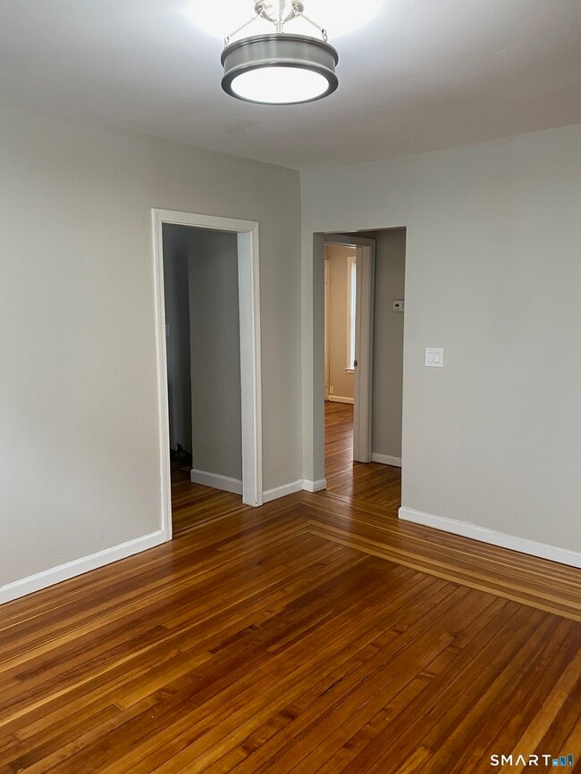 Photo - 407 West St Unit 2nd Floor