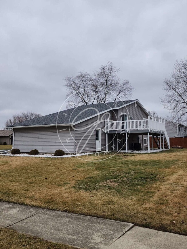 Photo - 9450 Millcroft Rd