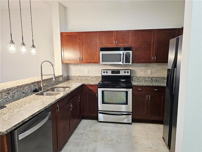 Photo - 870 Mayson Turner Rd NW Unit 1339