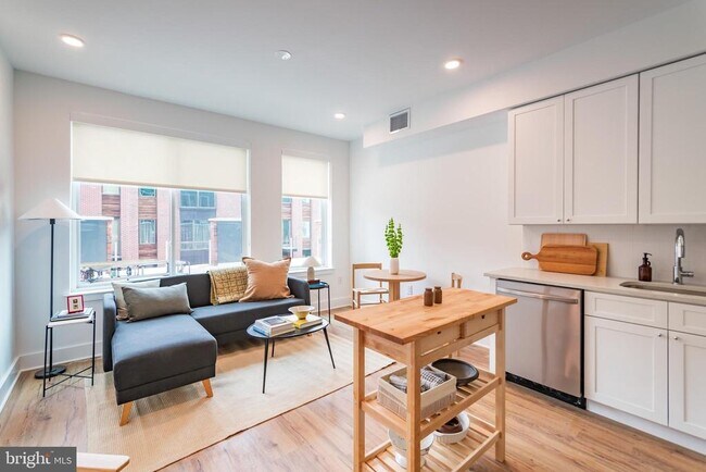 Photo - 2101 Washington Ave Unit ONE BEDROOM