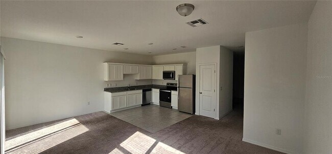 Photo - 1045 Appleton St