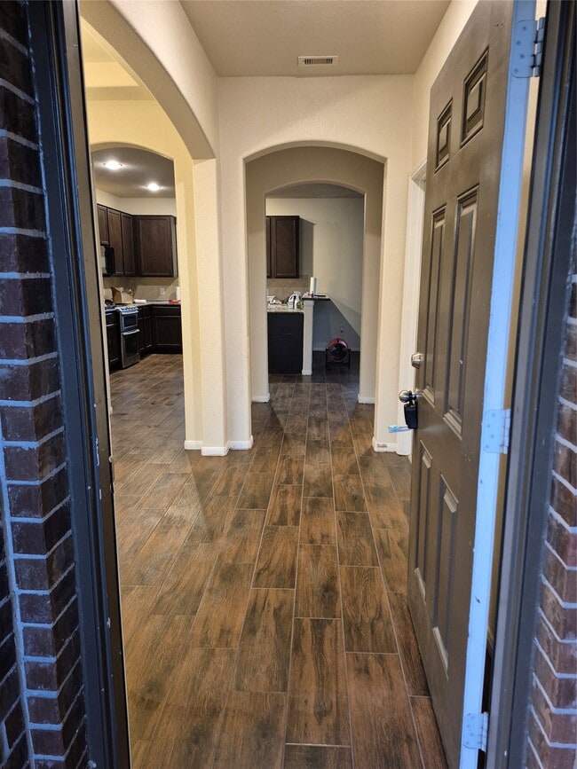 Photo - 2380 Elm Crossing Trail