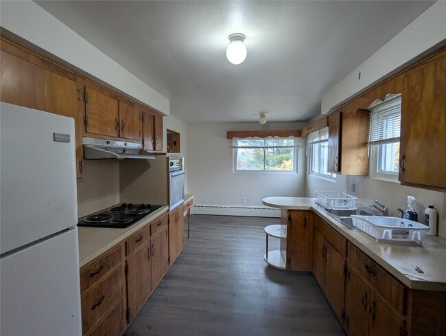 Photo - 2305 Country Club Rd Unit Right