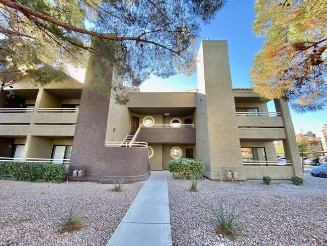 Building Photo - CHARMING SOUTHWEST LAS VEGAS CONDO WITH COMMUNITY AMENITIES