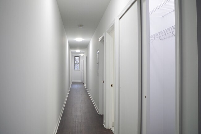 Photo - 5507-5509 S. Hyde Park Boulevard