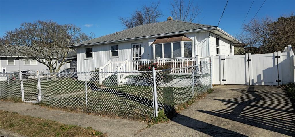 Photo - 2018 Horace J Bryant Jr Dr