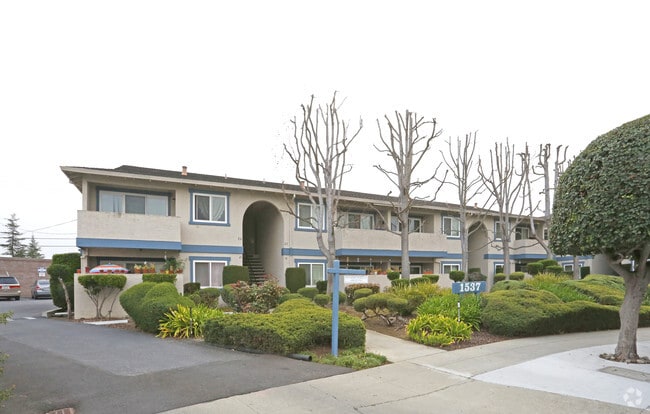 Photo - Prospect Corners