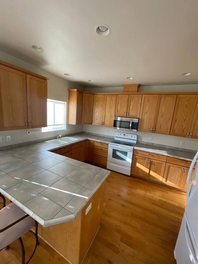 Photo - 3 Bedroom Home in North Albany!