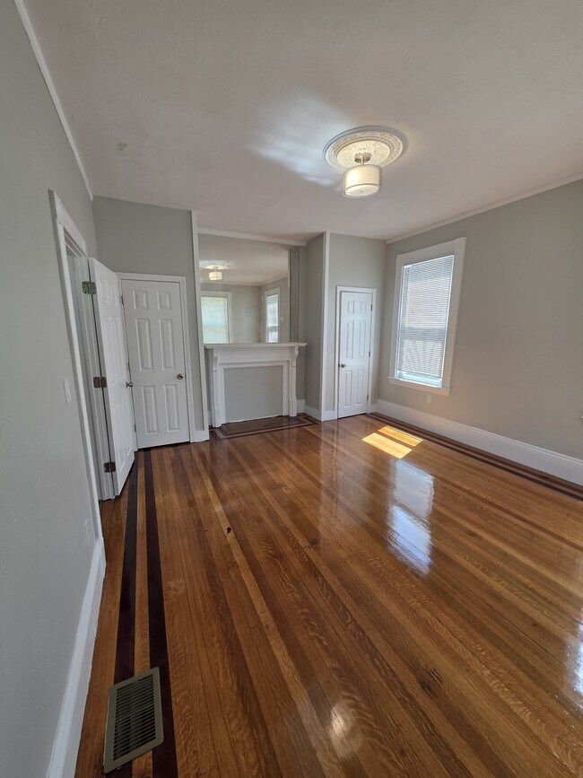 Photo - 15 Tremlett St Unit 15 Tremlett St