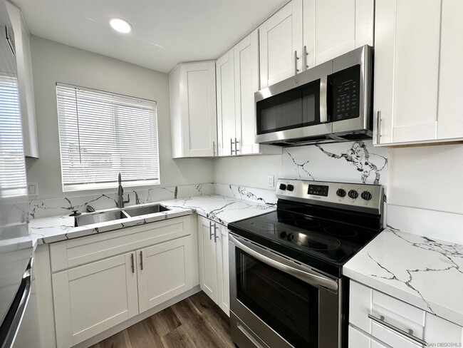 Photo - 1179 N Anza St Apartamento