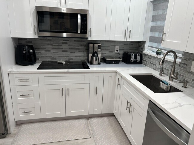 Photo - 369 Waterside Dr