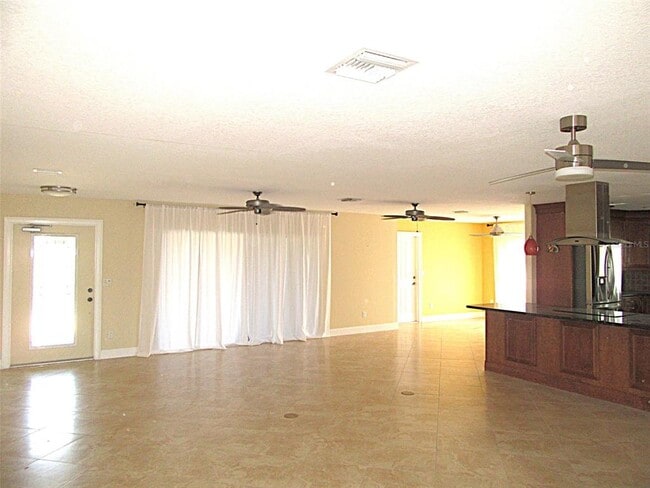 Photo - 4429 Crews Ct