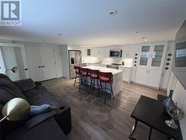 Photo - 40 Craigmillar Ave