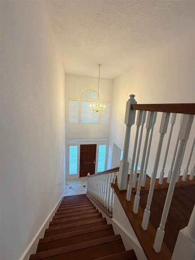 Photo - 2226 Mill Creek Dr