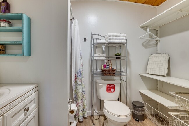 2205 Gabriel Dr Unit D