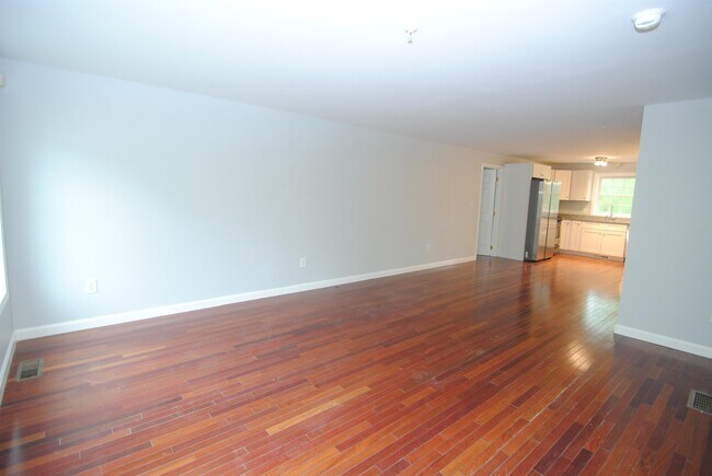 Photo - 75 Overlook Cir