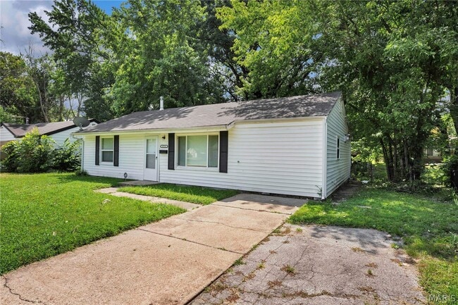 Photo - 9713 Dennis Dr