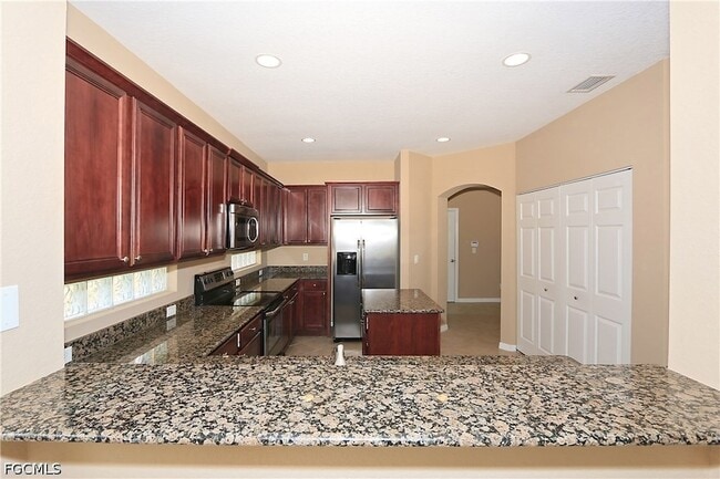 Photo - 17007 Tremont St