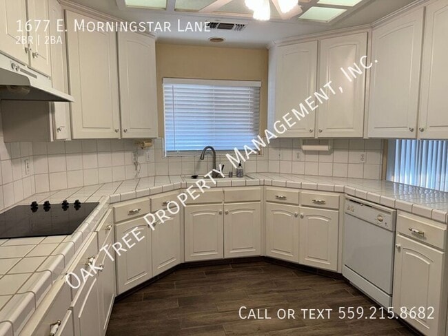 Photo - 1677 E Morningstar Ln