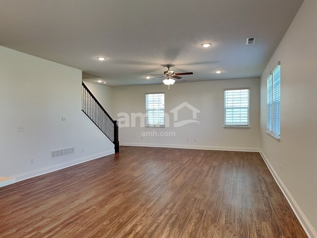 Photo - 8399 Northpoint Dr