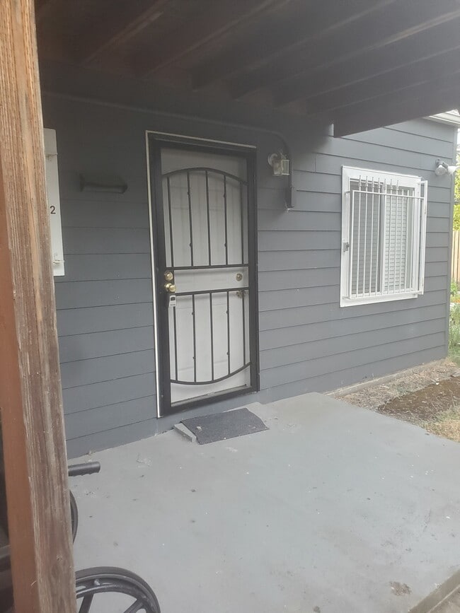 Photo - 5409 S Warner St Unit #2