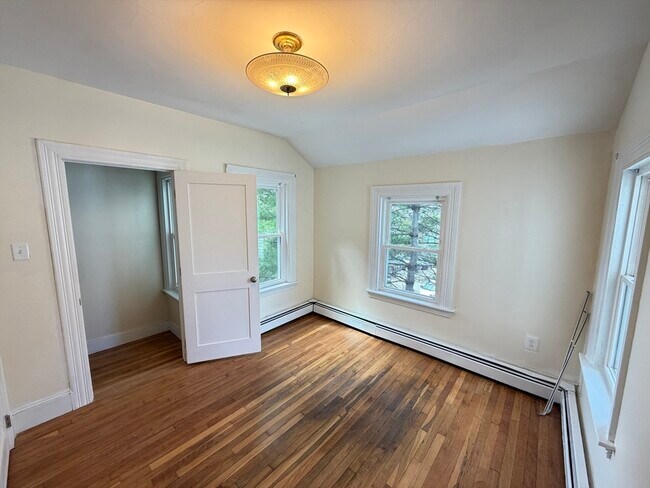 11 Patten St Unit 2