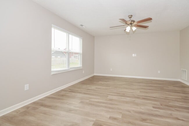 Photo - 2338 Ashton Ln