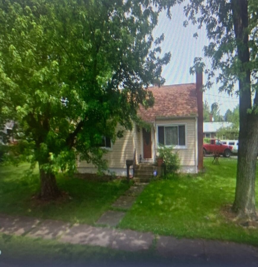 One Floor Living - 3 Bedrooms with 2-Car Garage - One Floor Living - 3 Bedrooms with 2-Car Garage