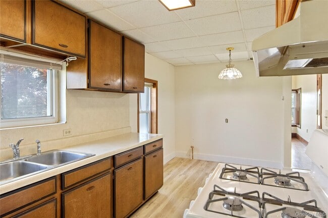 Photo - 18 Thamsen Dr