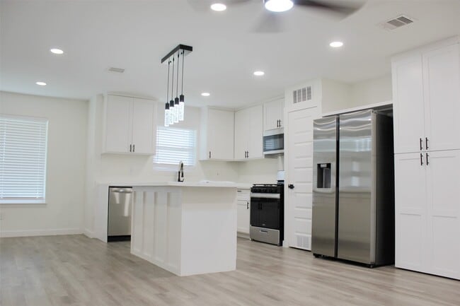 Photo - 5310 Randon Rd