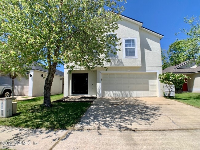 Photo - 6842 Playpark Trail W