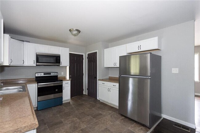 Photo - 2974 McGlynn Ct