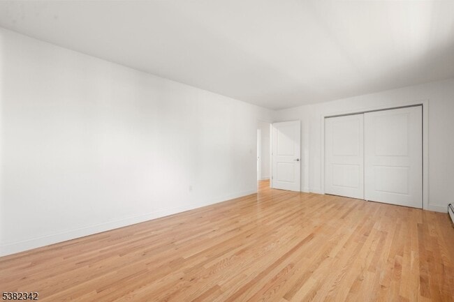 Photo - 59 Burnet Ave