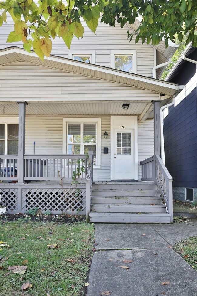 Photo - 127 E Hudson St