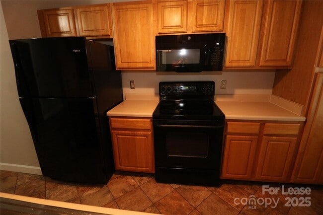 Photo - 2558 Carya Pond Ln