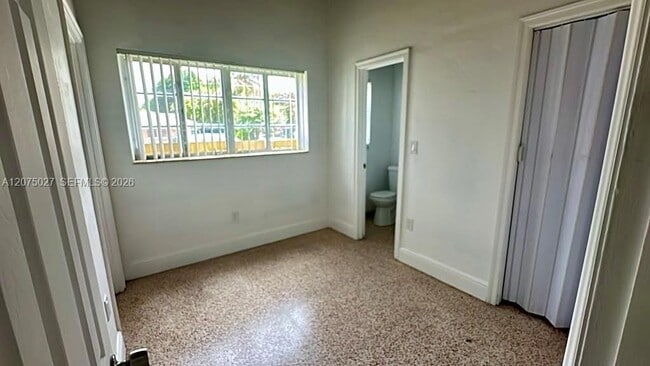Photo - 2536 SW 18th St Unit 0
