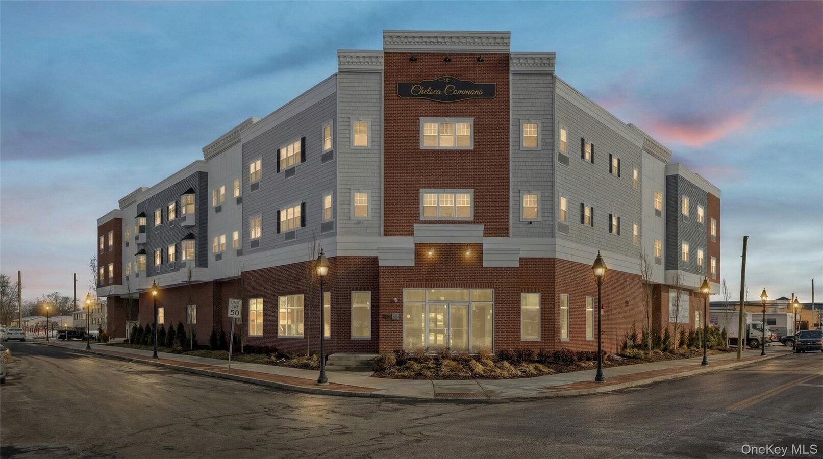 Photo - 227 4th Ave Unidad 307F