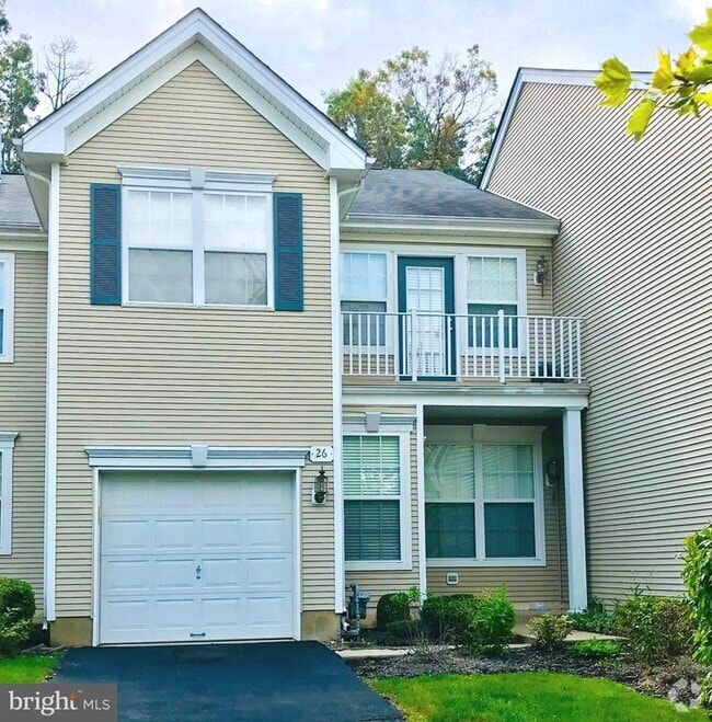 Building Photo - 26 Normandy Dr Rental