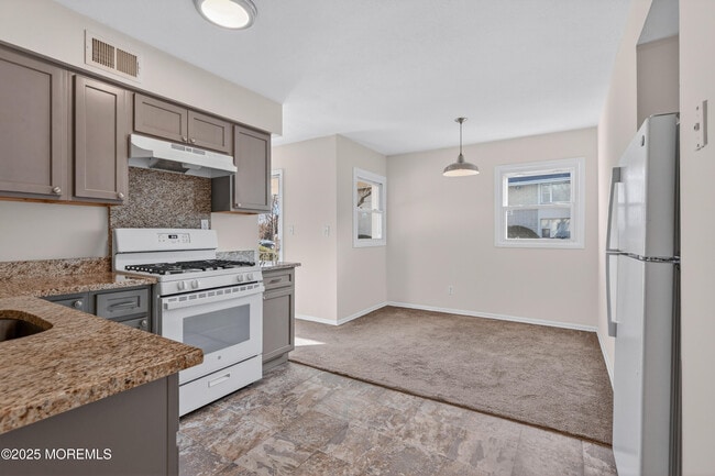 Photo - 2137 8th Ave