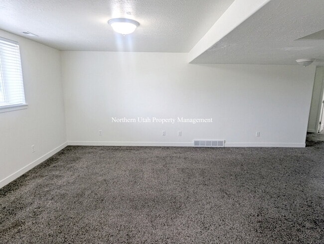 Photo - Spacious 3-Bed, 2-Bath Gem in Bountiful Unit 1 Down