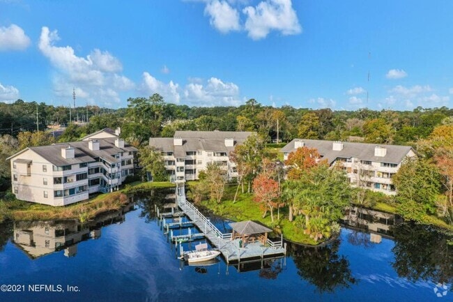 Building Photo - 2 bedroom in Jacksonville FL 32210 Rental
