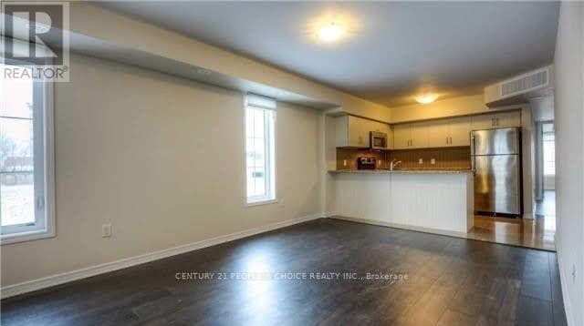 Photo - 2441 Greenwich Dr