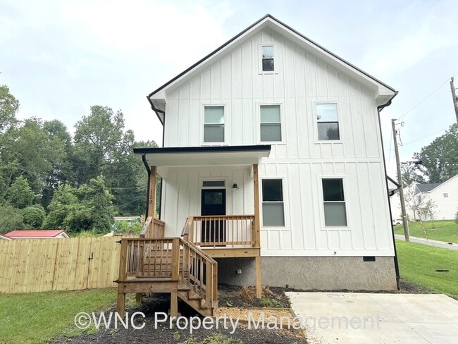 Building Photo - 133 Edgewood Rd S Rental
