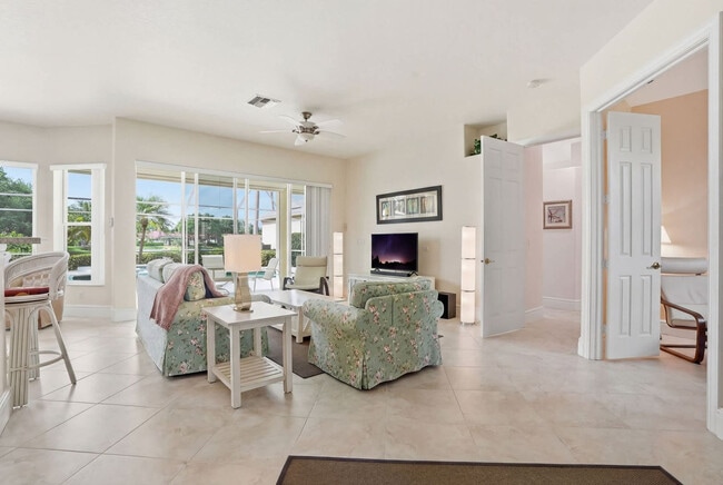 Photo - 1154 Augusta Falls Way Unit SI FL1-ID1520030P