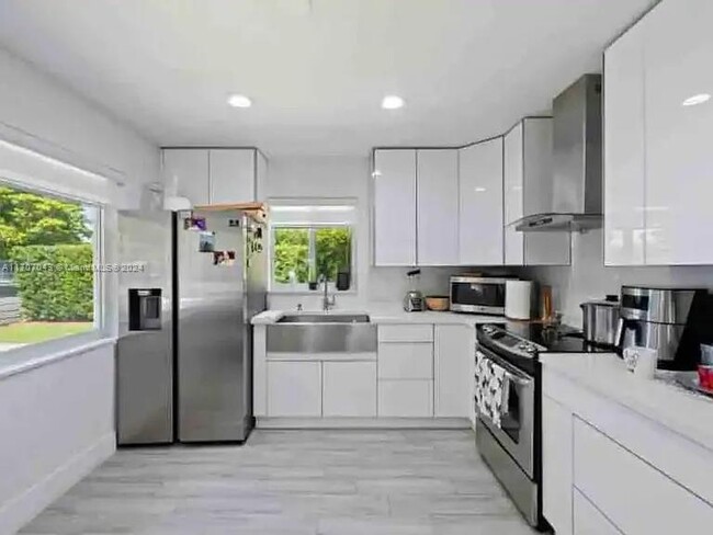 Photo - 3008 NW 13th St Townhome