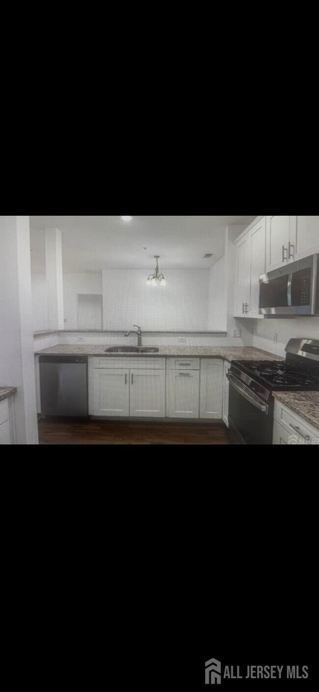 Photo - 714 Stiller Ln