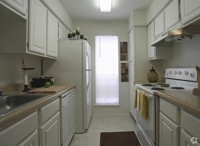 Interior Photo - Rockridge Park Apartments