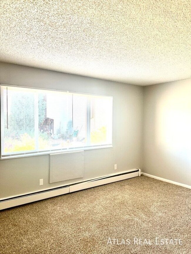 Photo - 415 St Vrain Pl Unidad 202